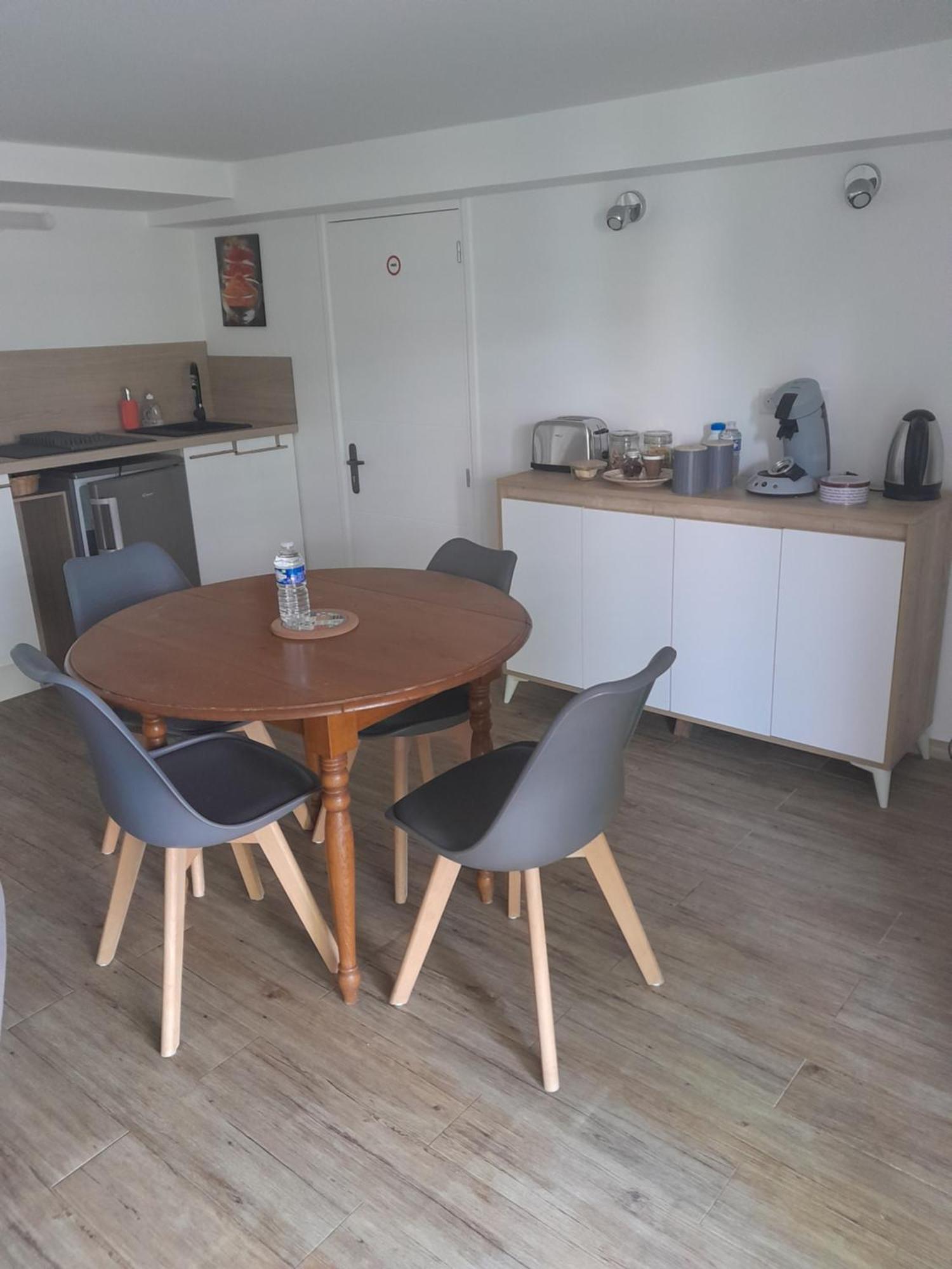 Apartamento Chez Nous Tillé Exterior foto